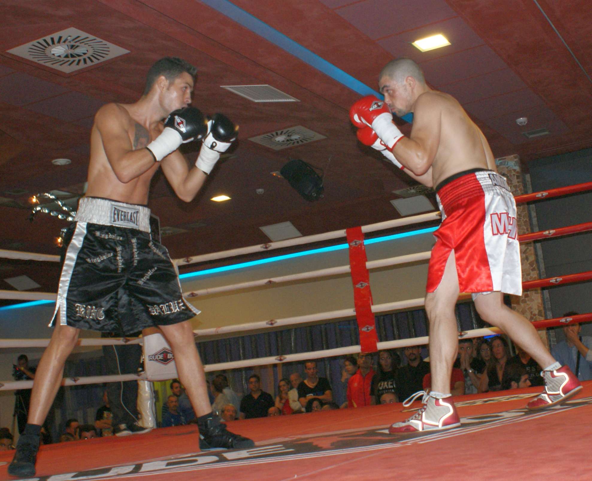 Boxeo profesional: King Daluz contra Andoni Gago