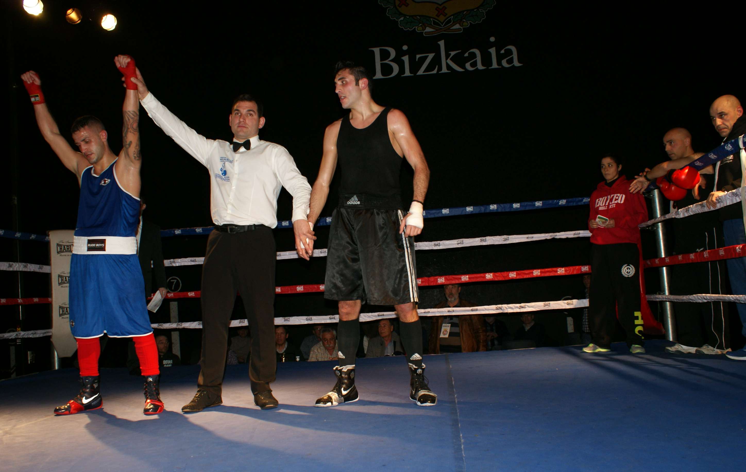 Boxeo, Bizkaia: Buen combate el de Kerman Castro y Mario Domingo